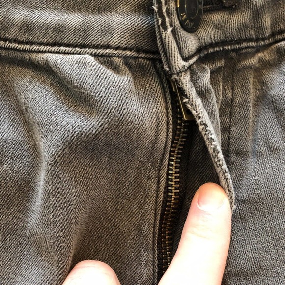 Express Jeans Super Skinny Fit Mens 32x32 (ACTUAL 32x30) Faded Black Distressed - Picture 7 of 16